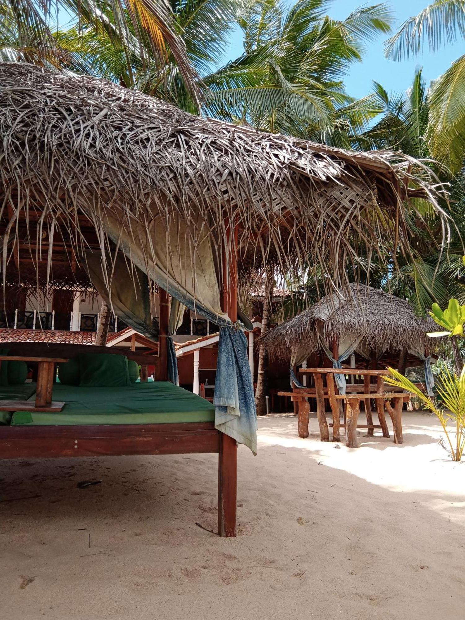 Ibisbird Beach Bungalow Tangalle Exterior foto