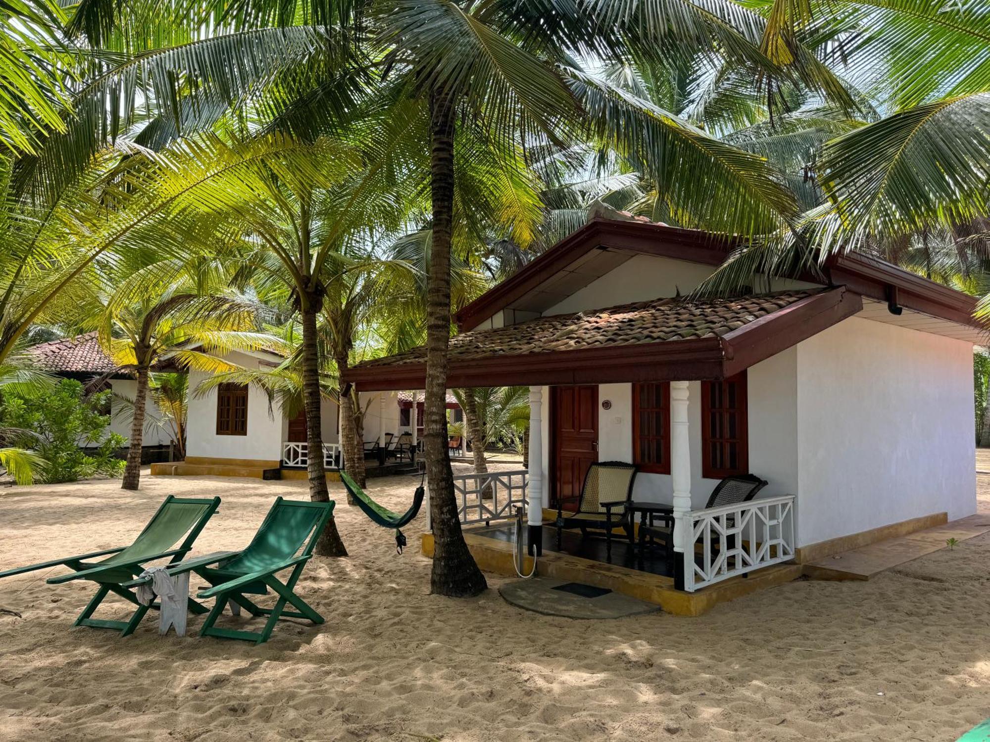 Ibisbird Beach Bungalow Tangalle Exterior foto